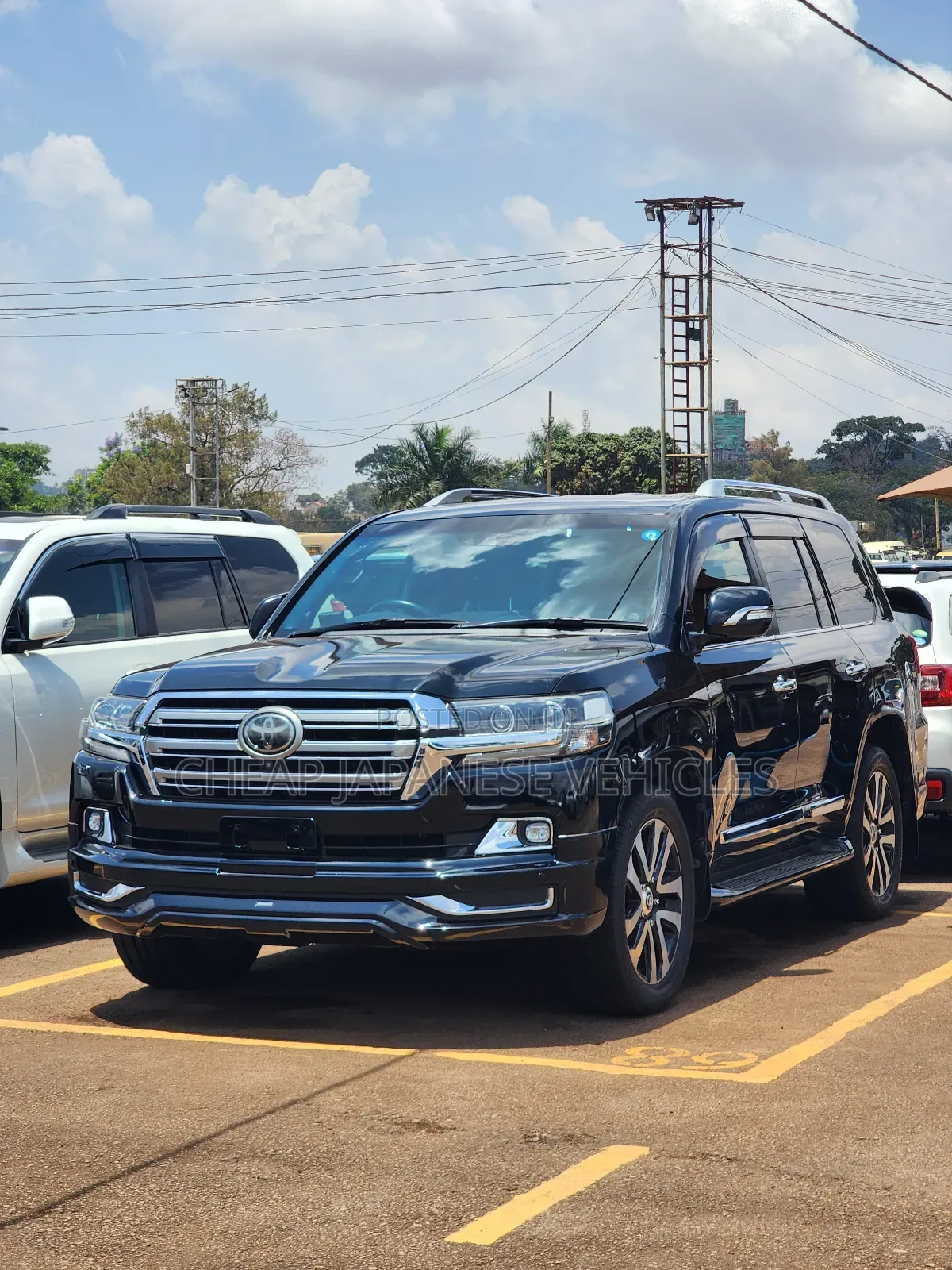 Toyota Land Cruiser 4.6 V8 ZX 2017 Black