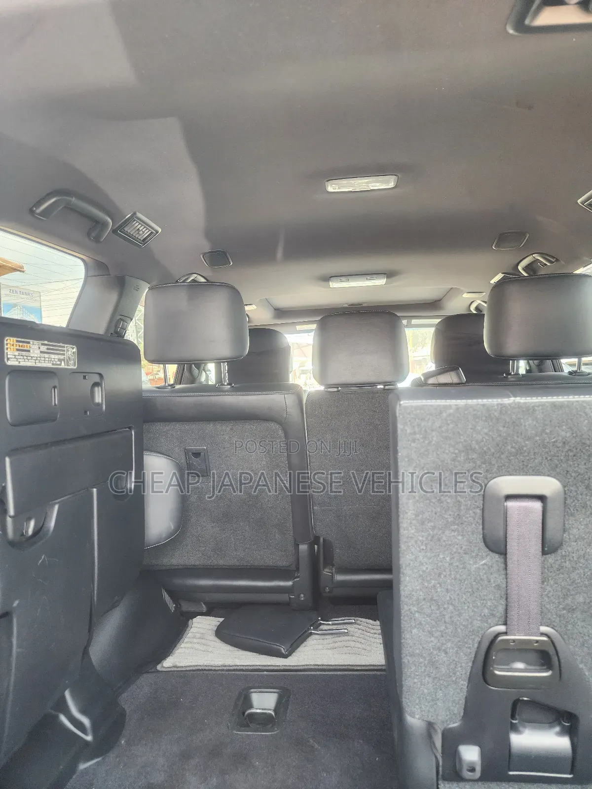 Toyota Land Cruiser 4.6 V8 ZX 2017 Black