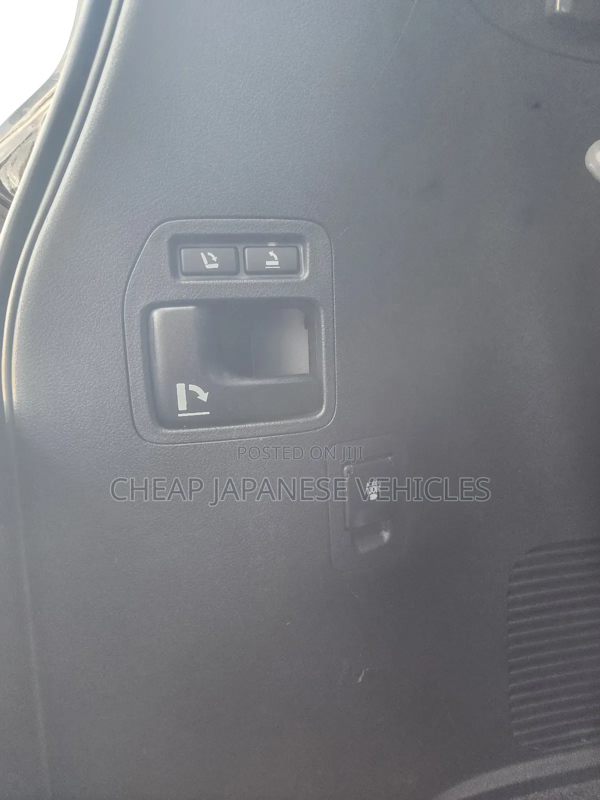 Toyota Land Cruiser 4.6 V8 ZX 2017 Black