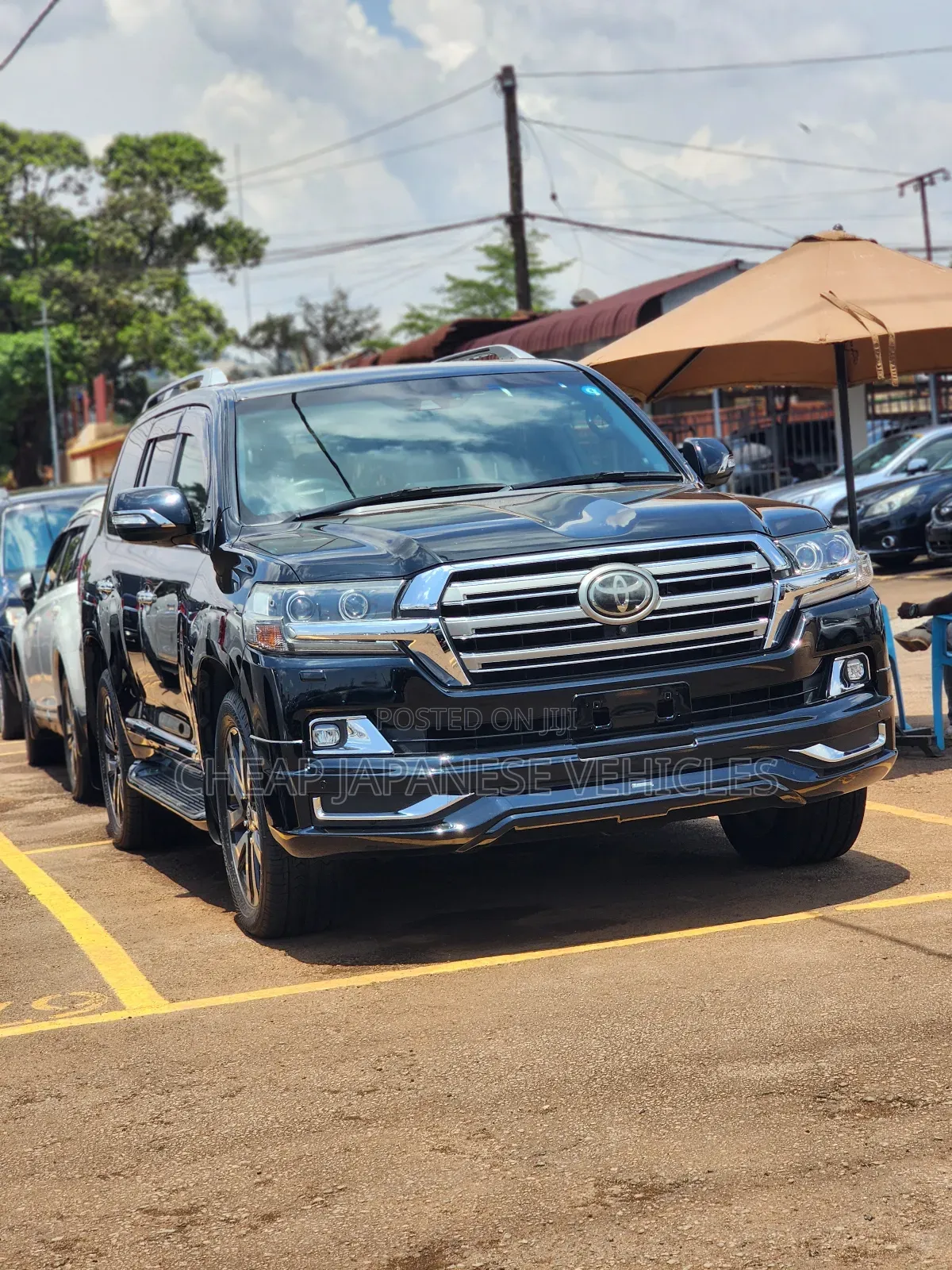 Toyota Land Cruiser 4.6 V8 ZX 2017 Black