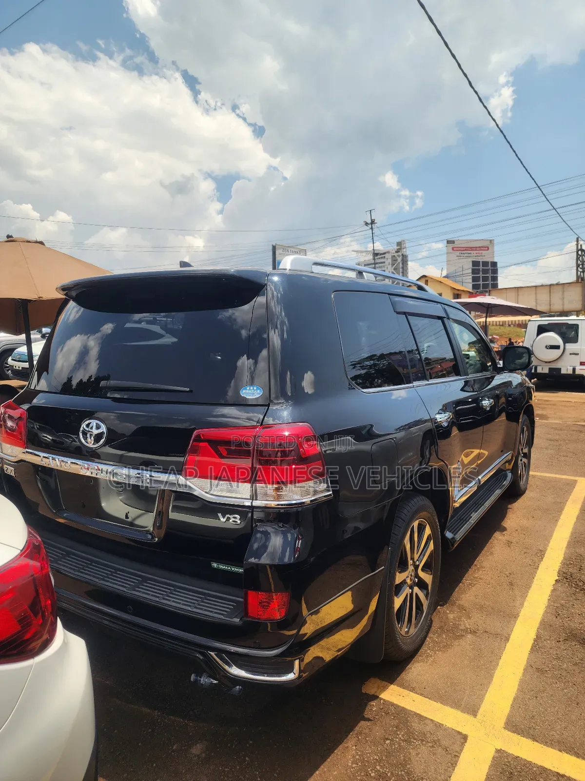 Toyota Land Cruiser 4.6 V8 ZX 2017 Black