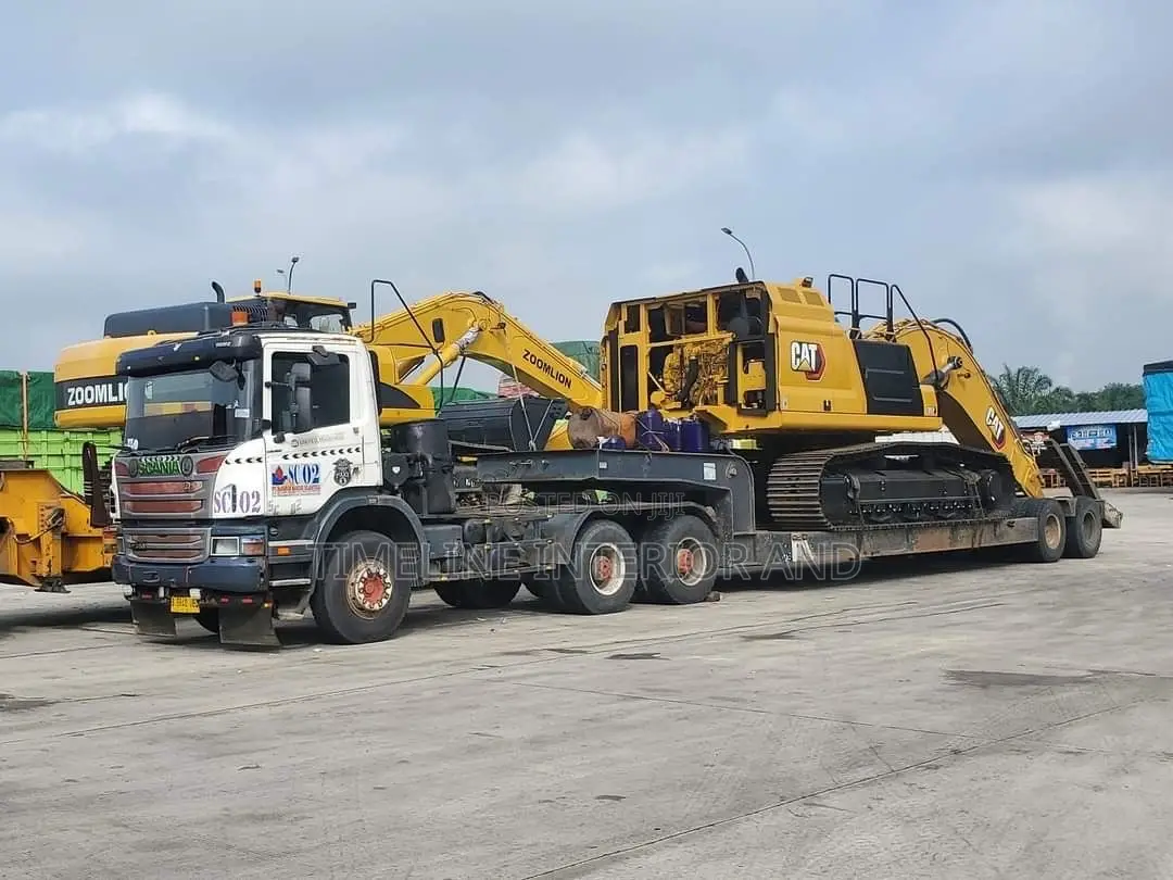 All-Terrain Lowbed Hauler for Graders