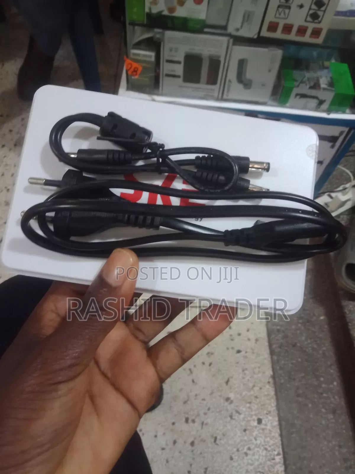 Ske Poe 432p Mini Dc Ups 25w 5v9v and 12v