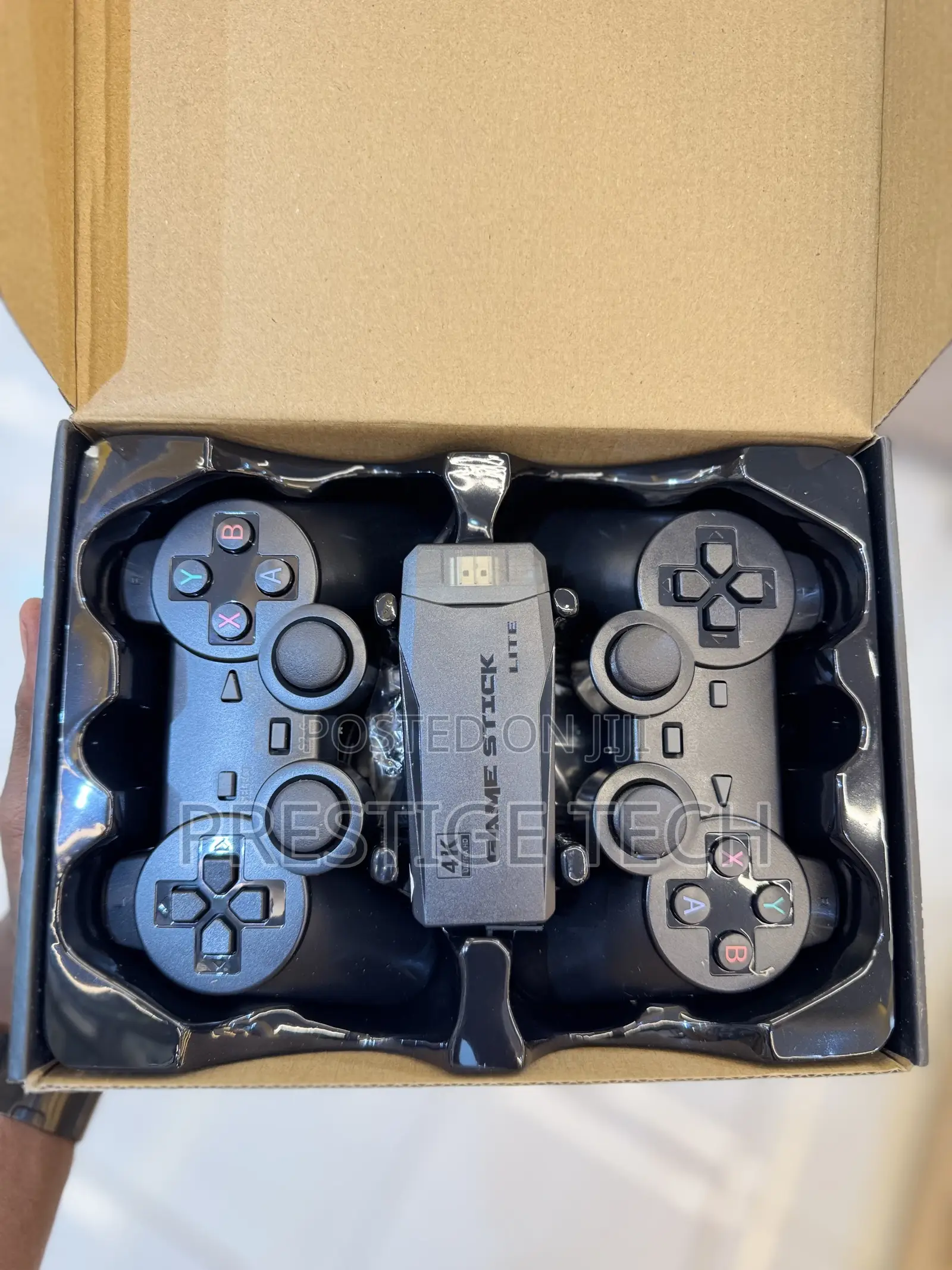 Game Tv Stick With Over 20,000 Games & 2 Wireless Game Pad Contollers