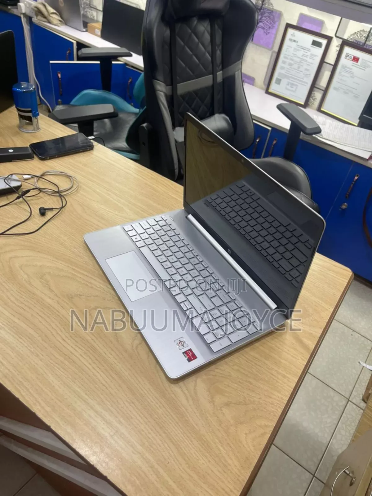 New Laptop HP Pavilion 15 8GB Intel Core i7 SSD 256GB