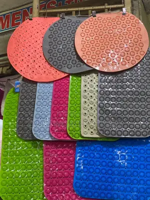 Circular Anti-Slip Bathroom Shower Mat - (Massager)