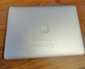 Laptop Apple MacBook Air 4GB Intel Core I5 SSD 128GB