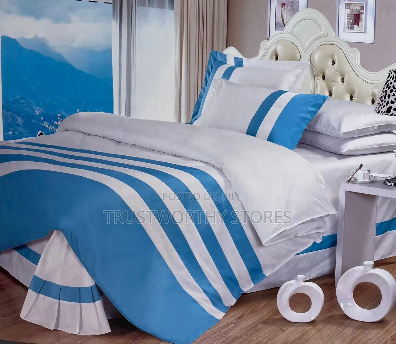 4pc Duvet Cover Set - 2 Pillowcases, 1 Bedsheet and 1 Duvet