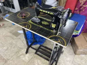 Japan Used First Classy Sewing Machines Complete Set