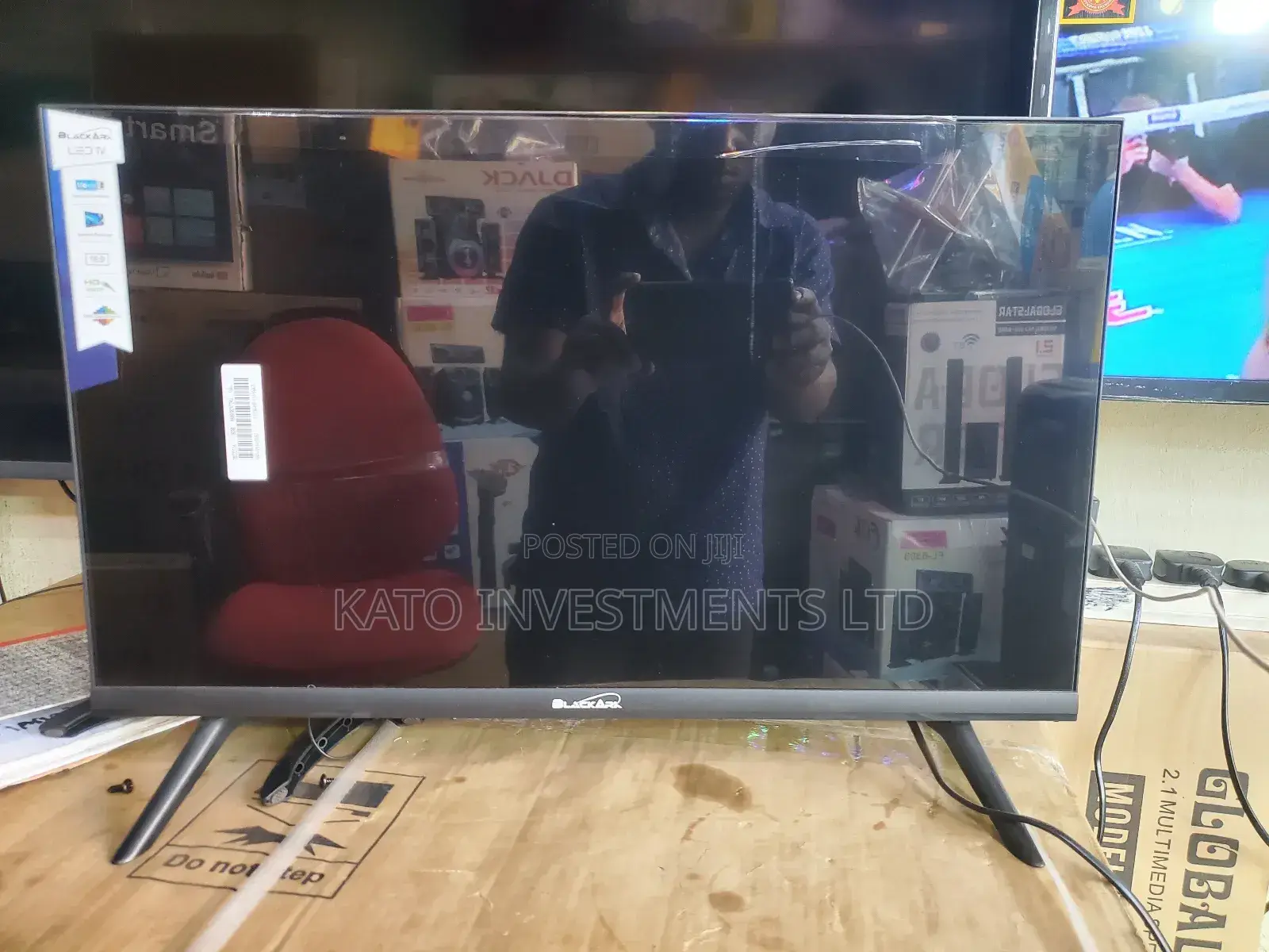 Blackark 24 Inch Frameless TV (Digital)