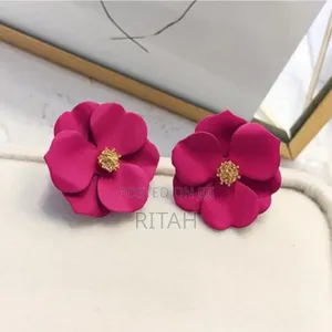 Simple Sweet Flower Ear Rings
