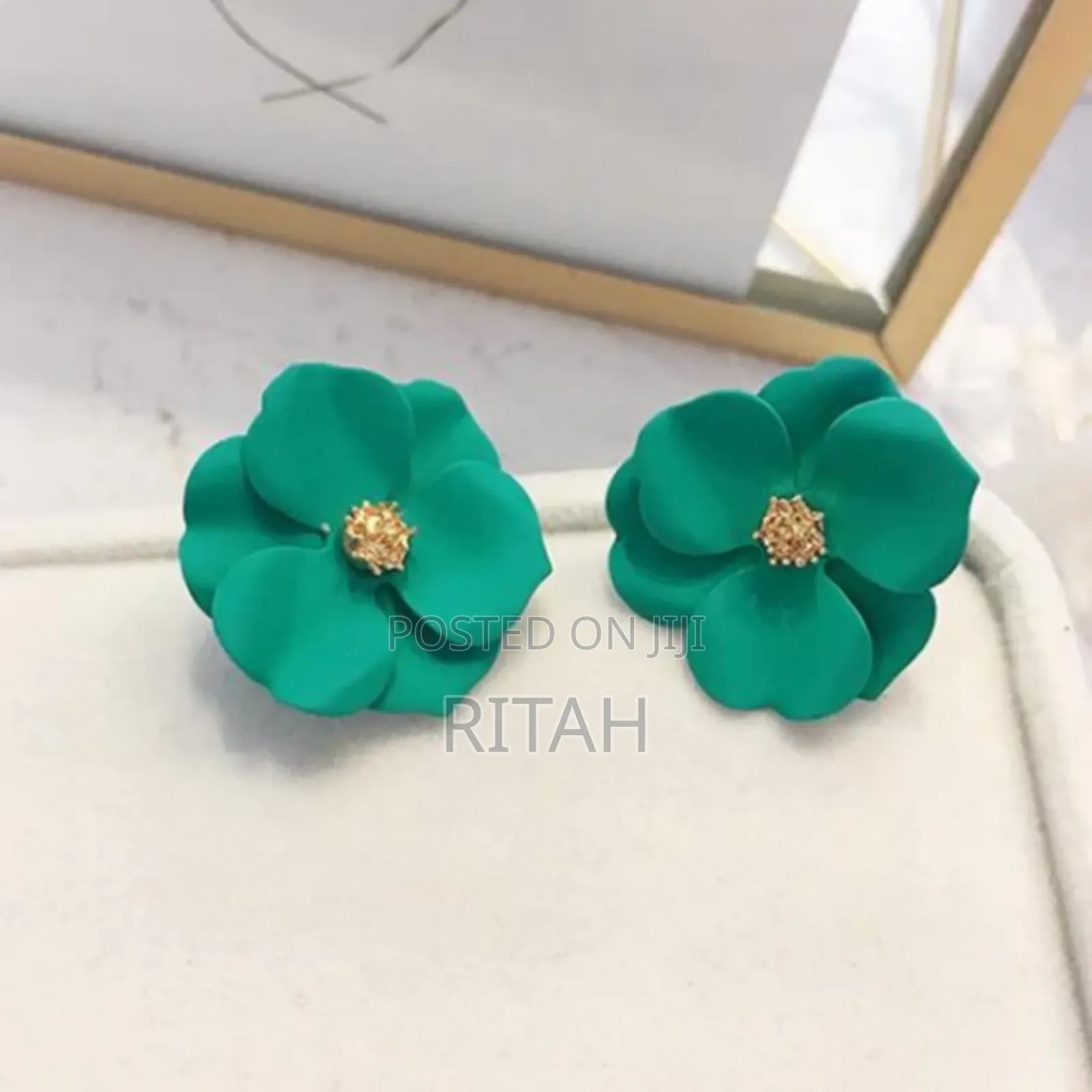 Simple Sweet Flower Ear Rings