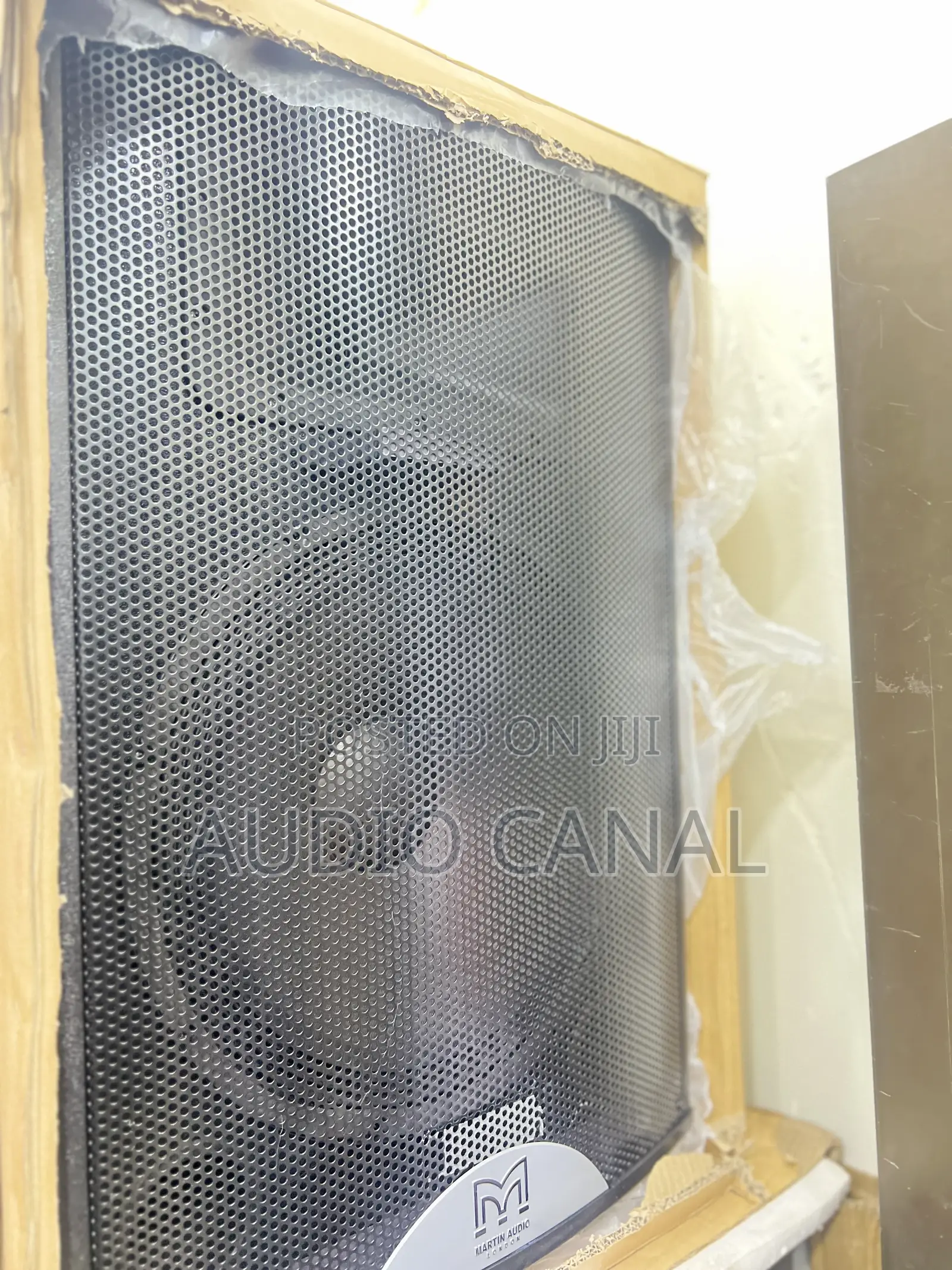15 Martin Audios Top Speaker