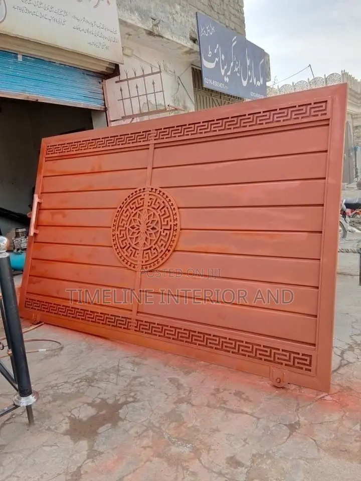 Edge Sliding Gate