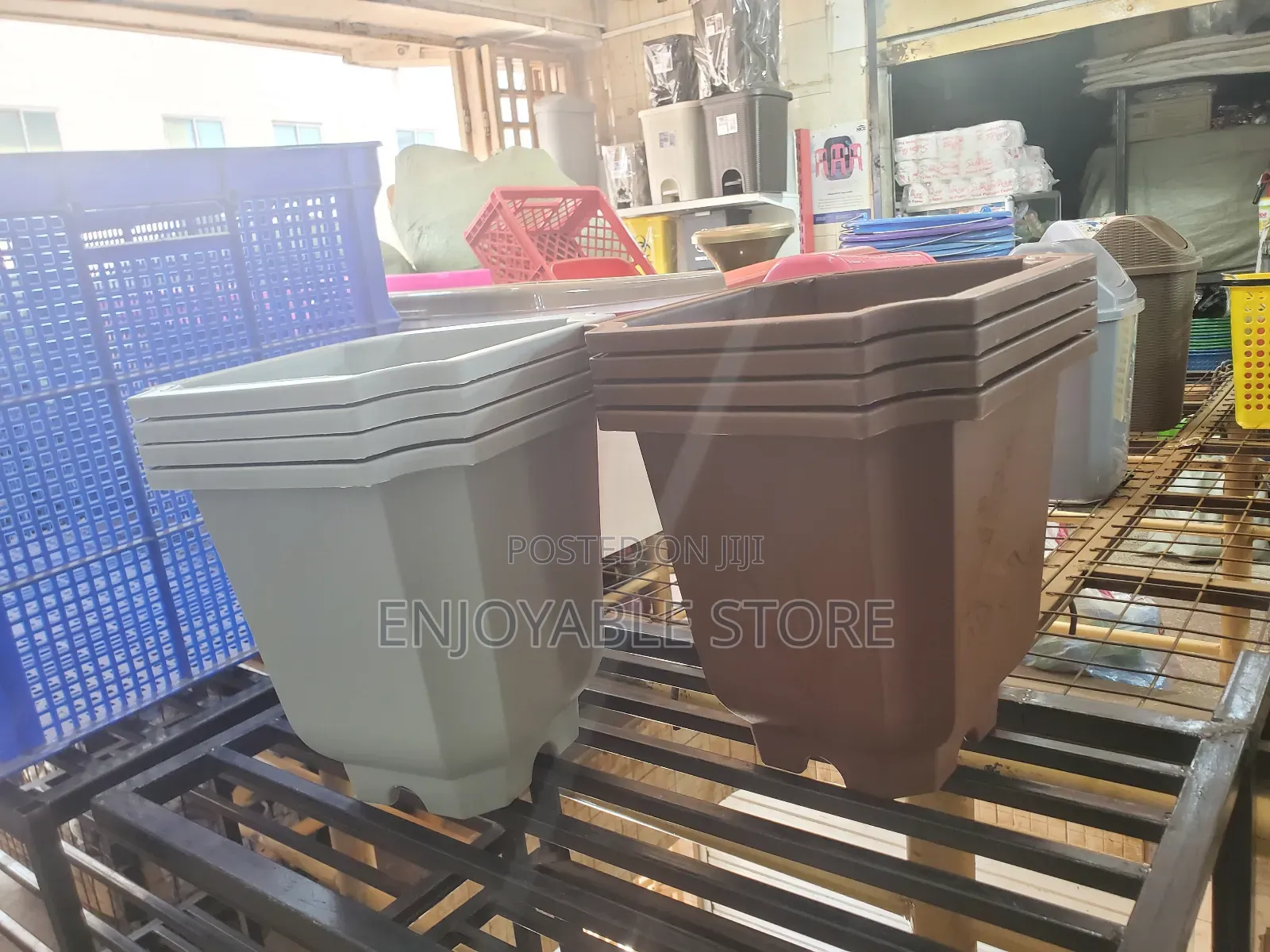 Plastic Flower Pots Square Each