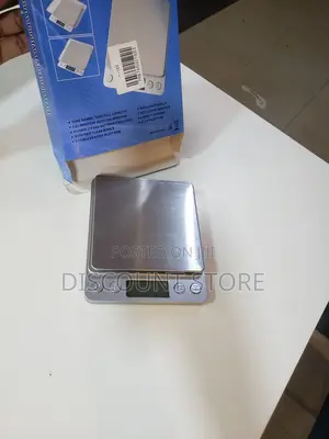 500g/0.01g Superior Mini Digital Weighing Tabletop Scale.