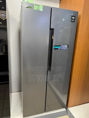 Photo - Hisense Side by Side Refrigerator 560 Litres