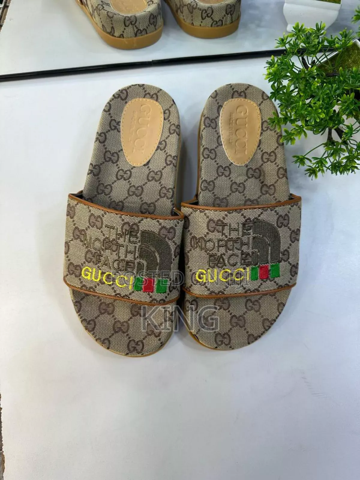 Grand Italia Gucci Sandals