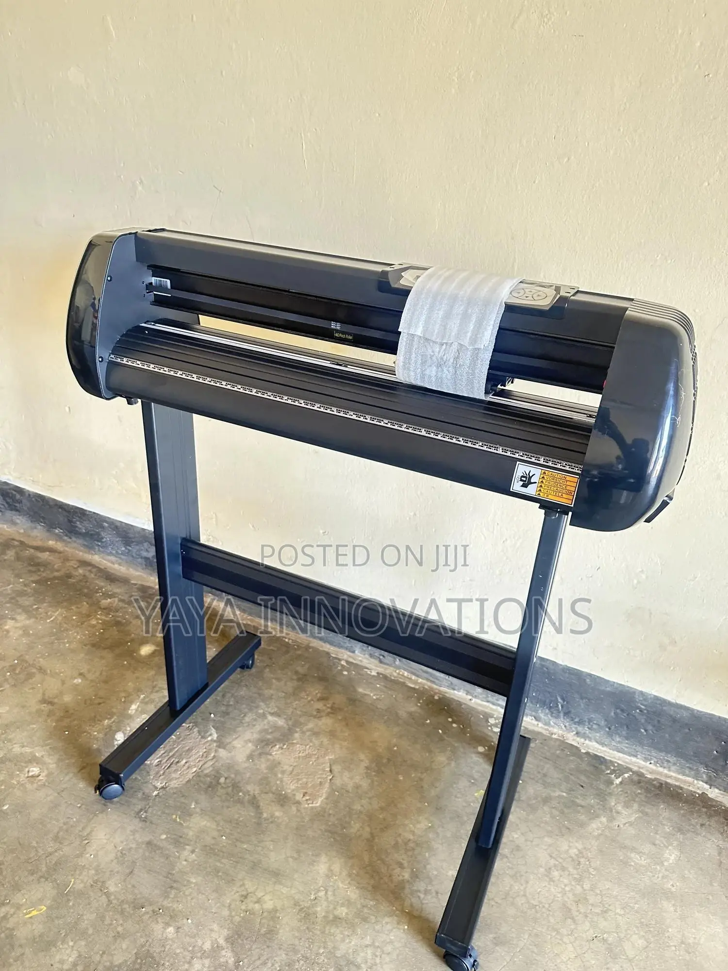 European Model Cutting Plotter