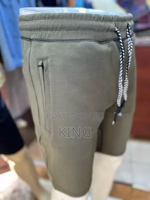 Praise Shorts. Fit