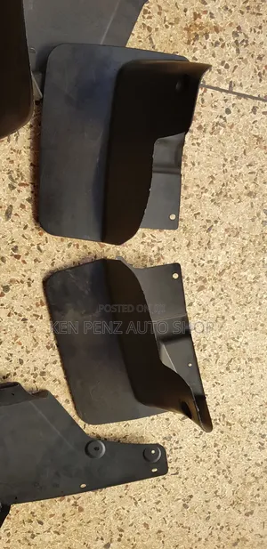 Rear Mudflaps for Landcruiser FJ100