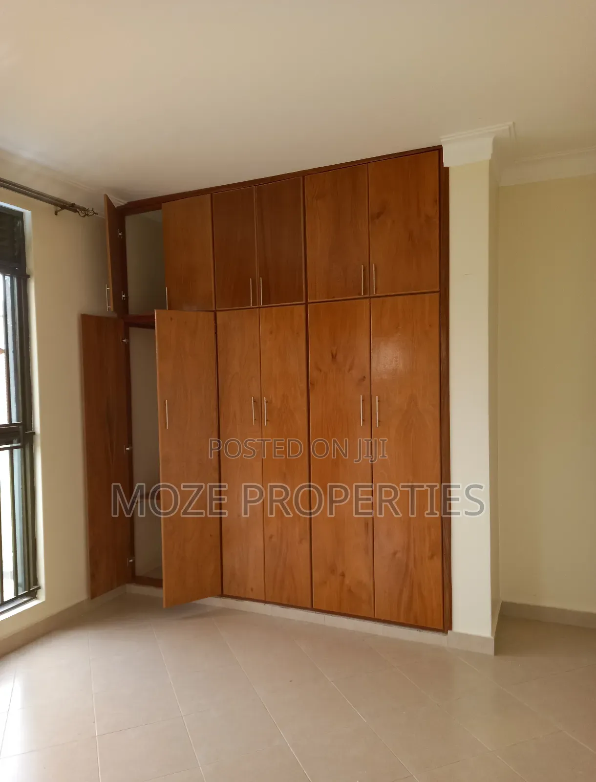 3bdrm Duplex in Kira, Central Division for rent