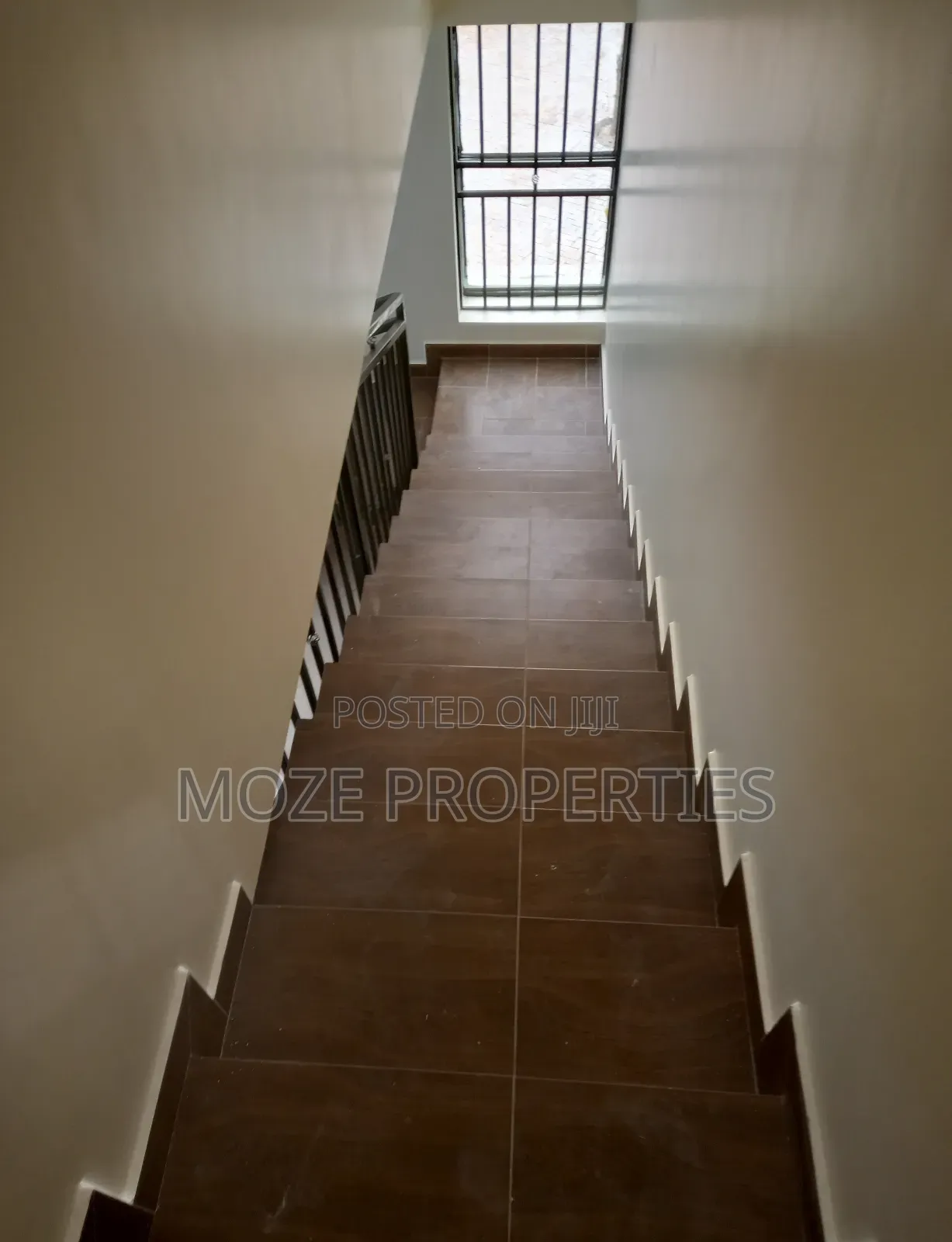 3bdrm Duplex in Kira, Central Division for rent