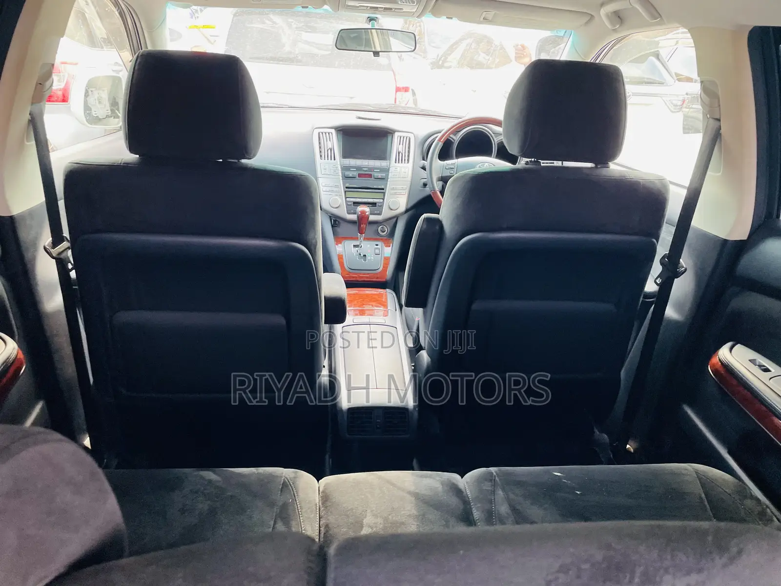 Toyota Harrier 2.4 2012 White
