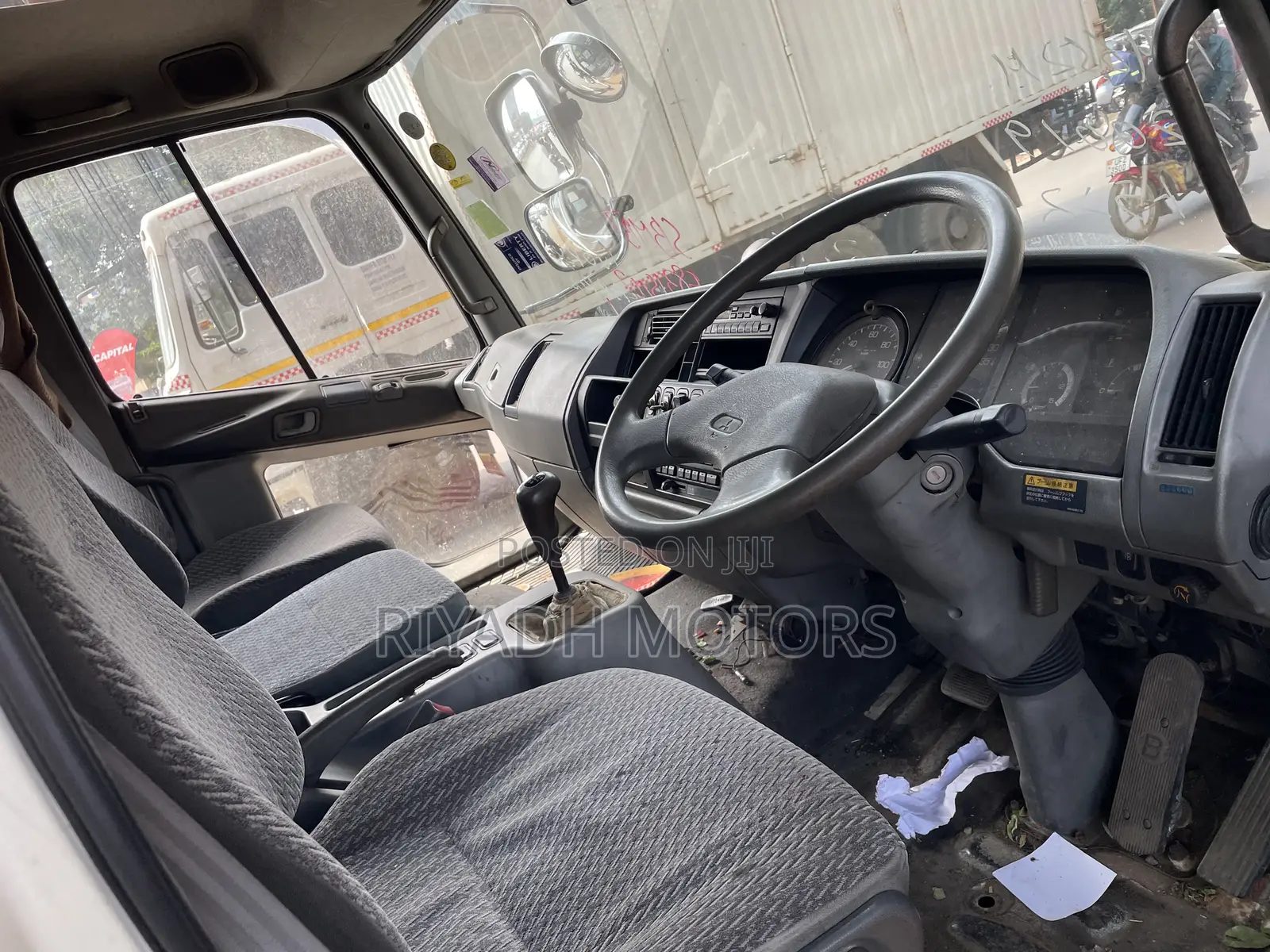 Fuso Truck 6d17 Engine