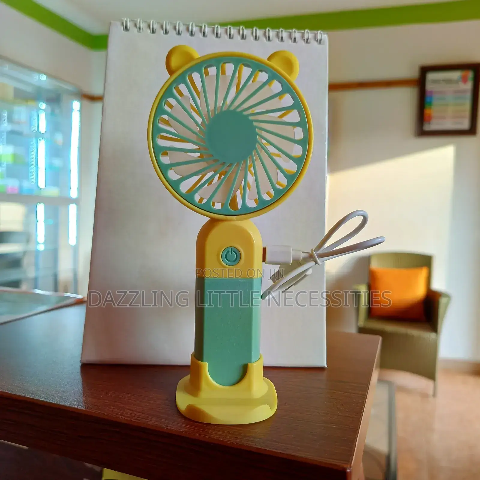 Elthen Mini Rechargeable Fan - Green