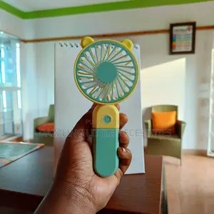 Elthen Mini Rechargeable Fan - Green