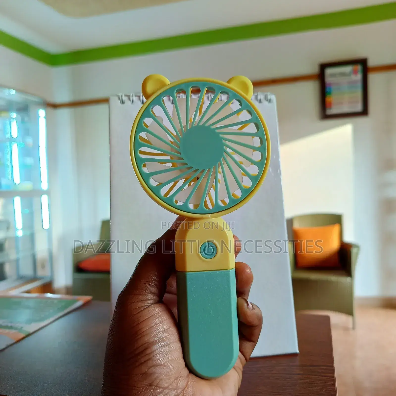 Elthen Mini Rechargeable Fan - Green