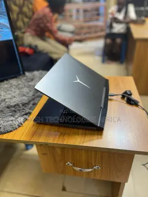 Laptop Lenovo Legion 7 16GB Intel Core I5 HDD+SSD 512GB