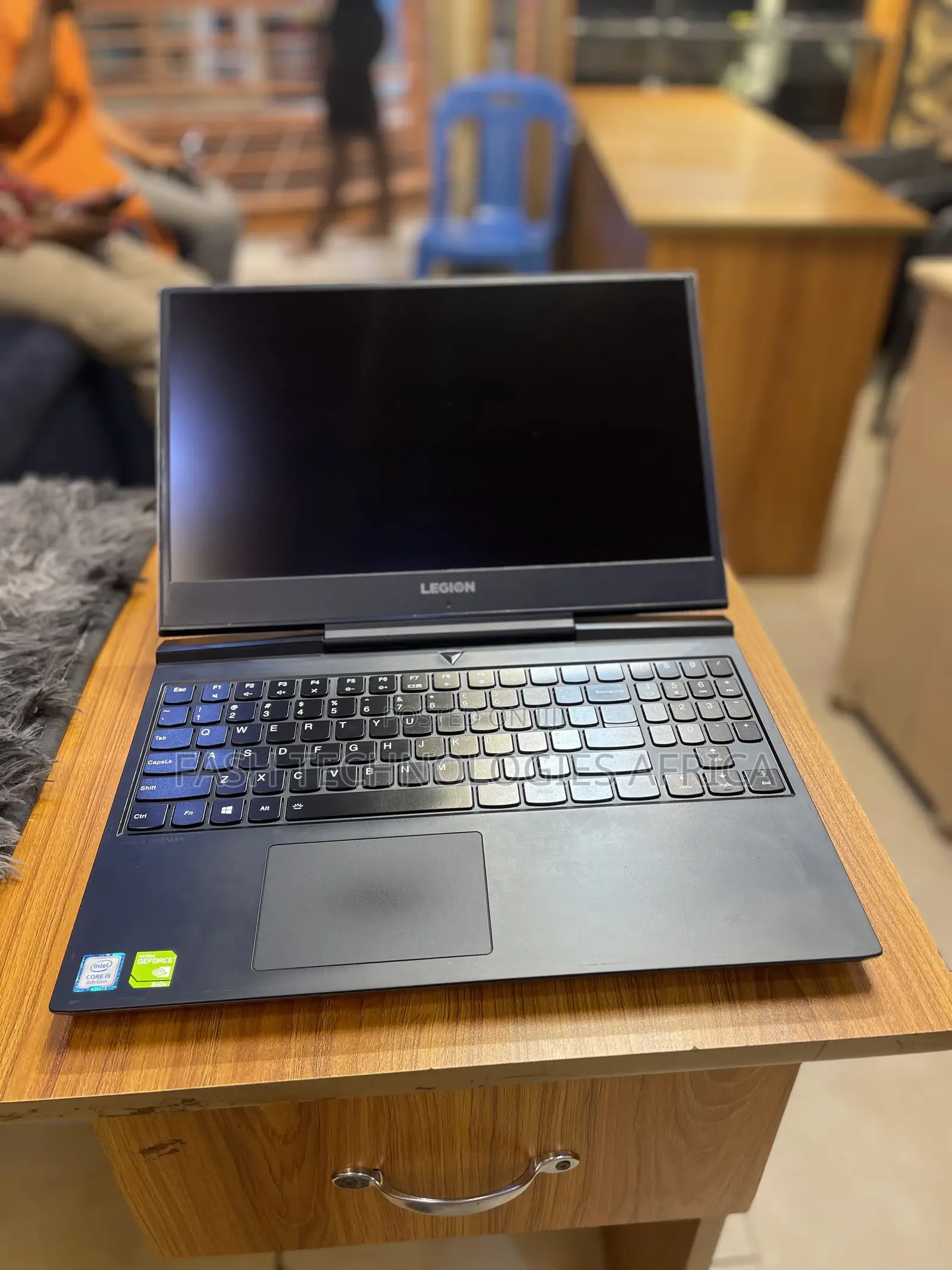 Laptop Lenovo Legion 7 16GB Intel Core I5 HDD+SSD 512GB