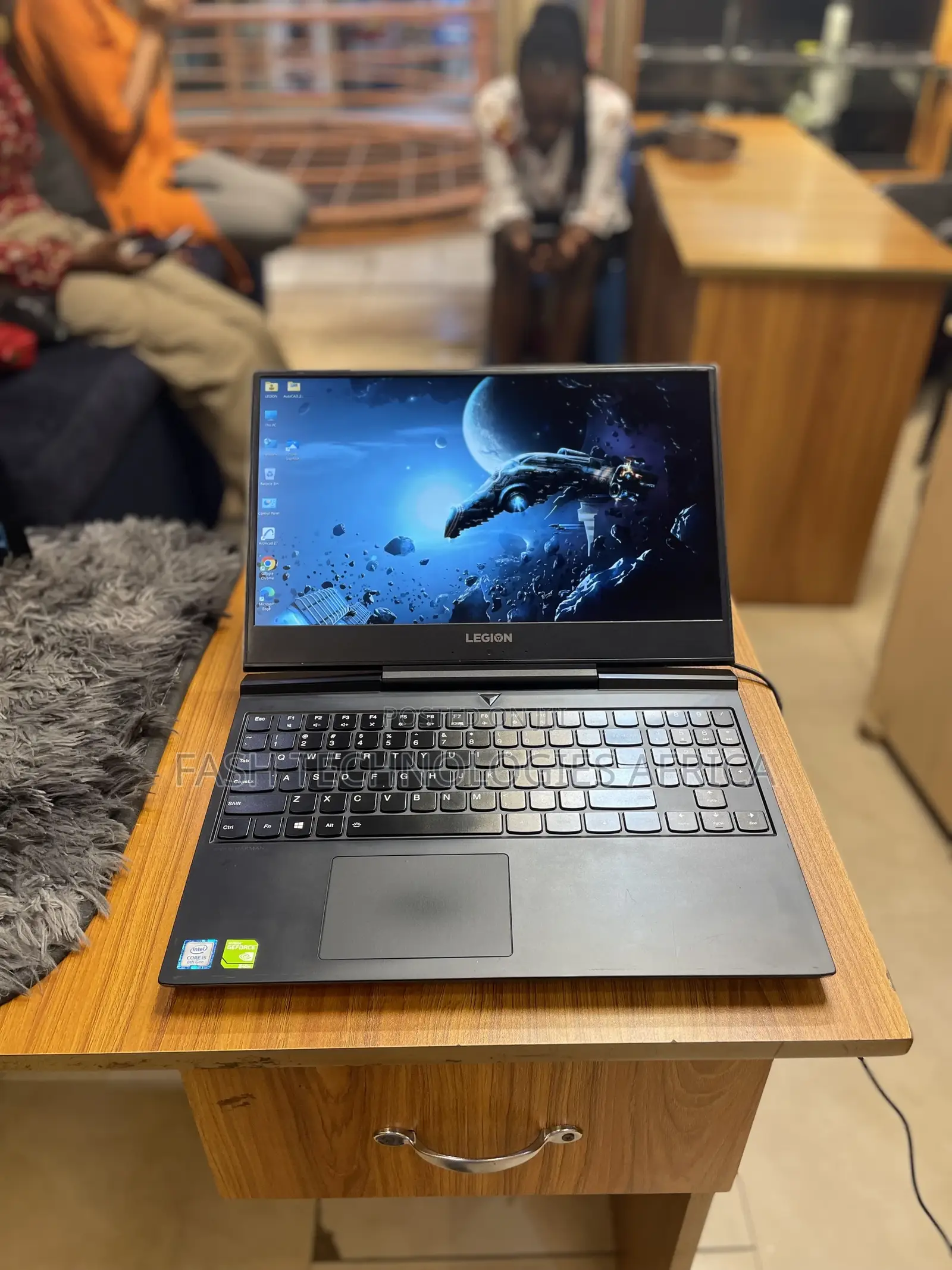 Laptop Lenovo Legion 7 16GB Intel Core I5 HDD+SSD 512GB