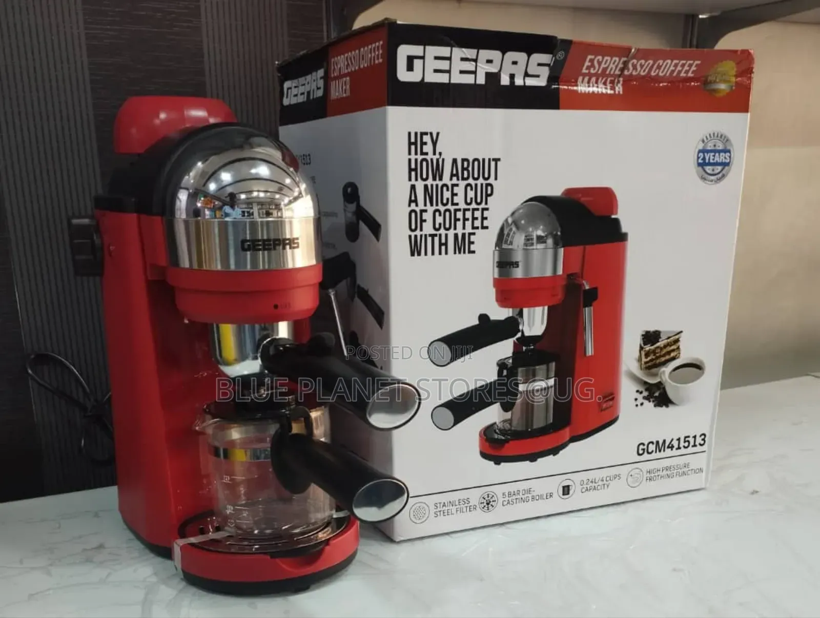 GEEPAS 240ml/5 Bar Espresso Coffee Maker \\ 800w \\ GCM41513