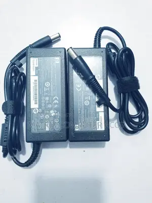 HP Charger Big Pin