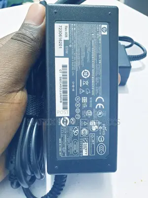 HP Charger Big Pin