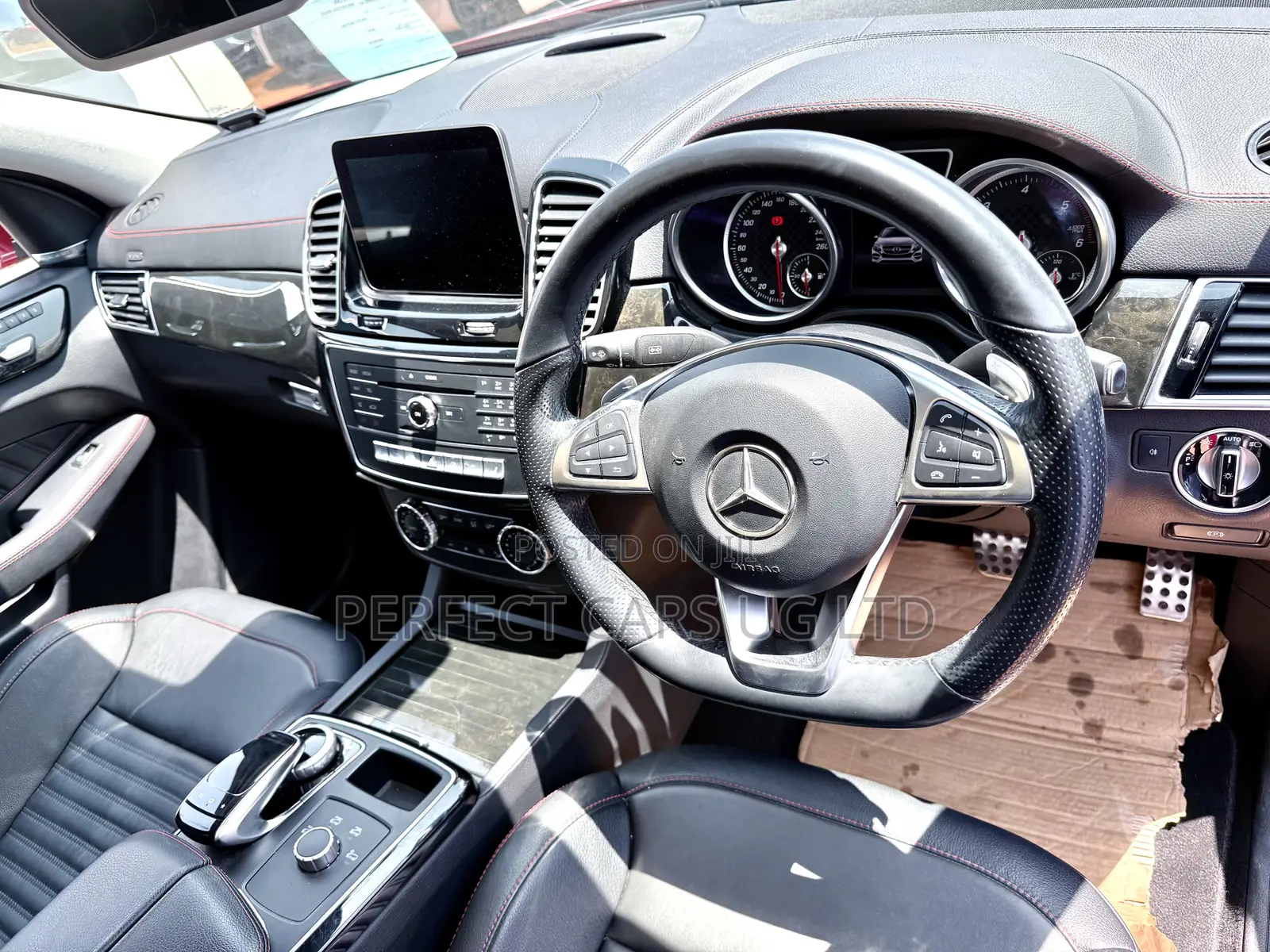 Mercedes-Benz GLE43 2016 Red