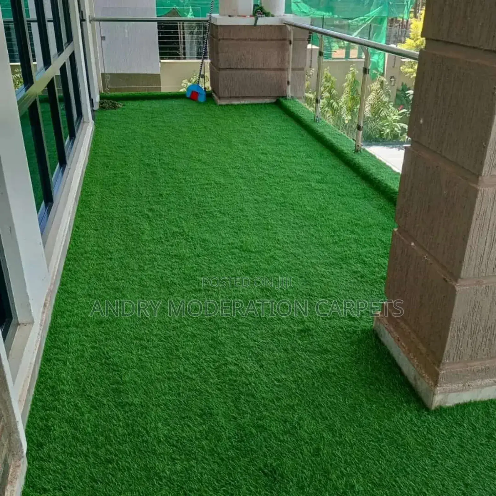 Green Grass Carpet