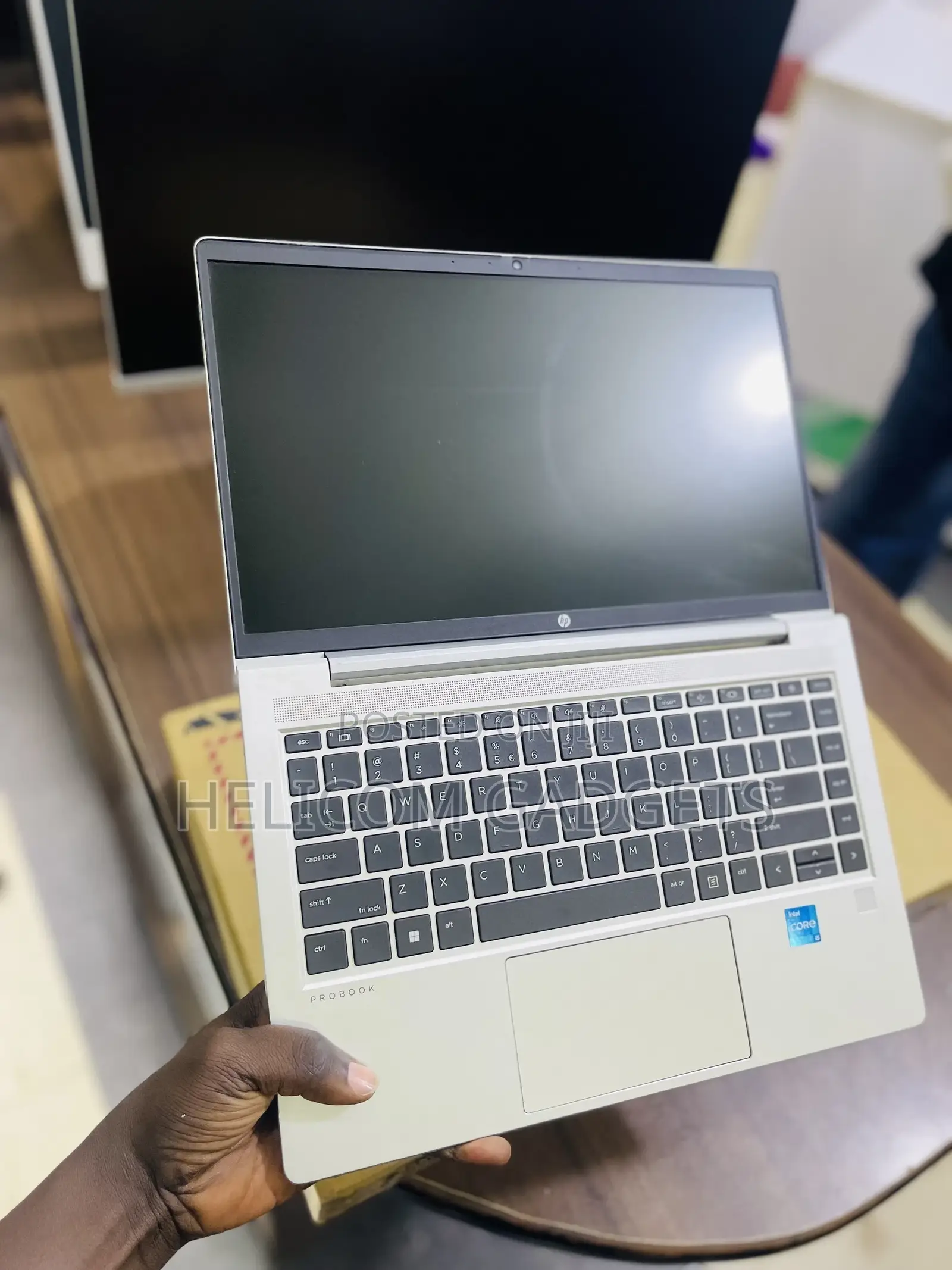 New Laptop HP ProBook 440 G9 16GB Intel Core I5 HDD+SSD 512GB