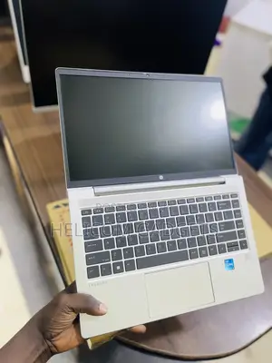 New Laptop HP ProBook 440 G9 16GB Intel Core I5 HDD+SSD 512GB