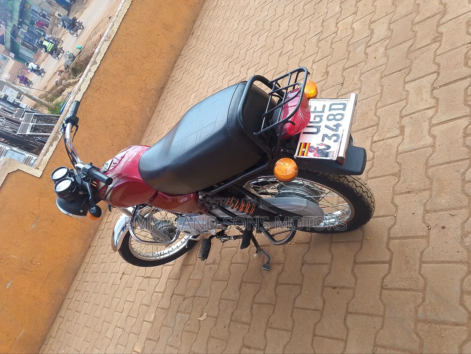 Bajaj Boxer 100 2024 Red