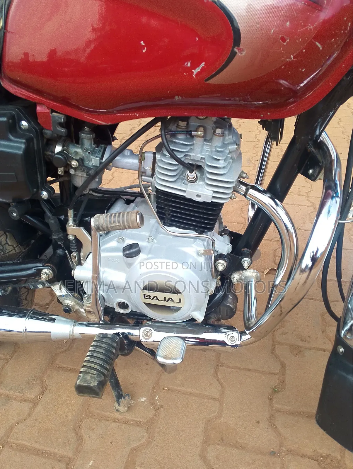 Bajaj Boxer 100 2024 Red