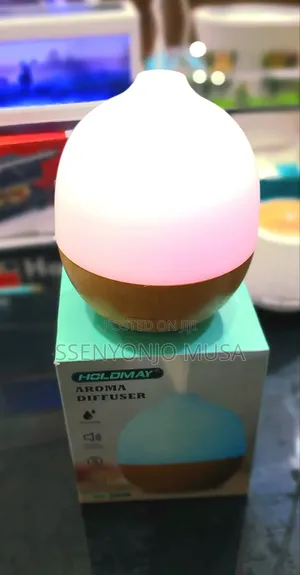 Essential Oil Diffuser - 300ml Ultrasonic Aroma Diffuser