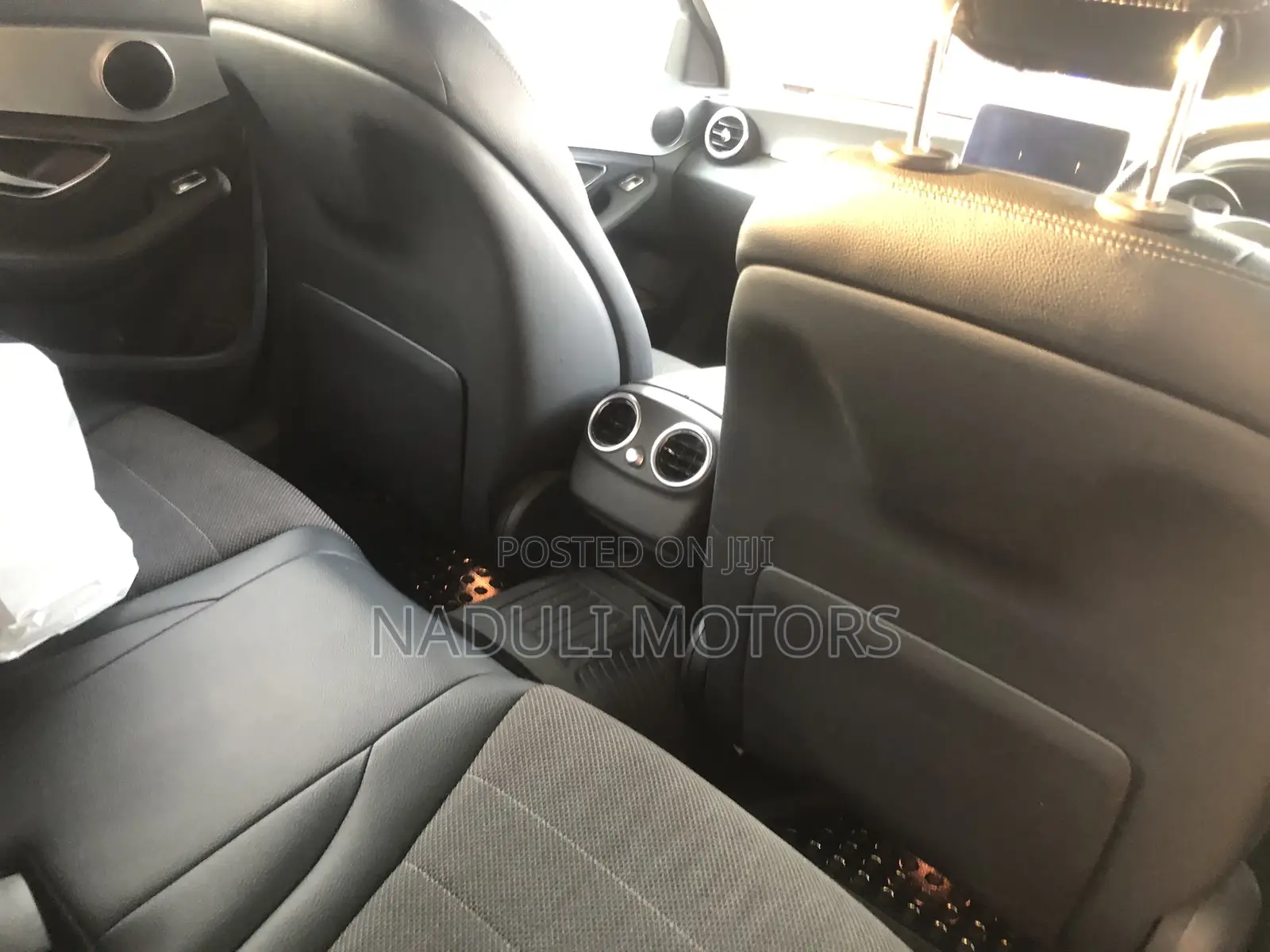 Mercedes-Benz C180 2015 White