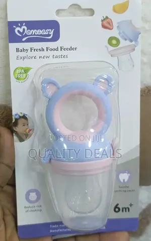 Momeasy Fresh Food Fruit Feeder