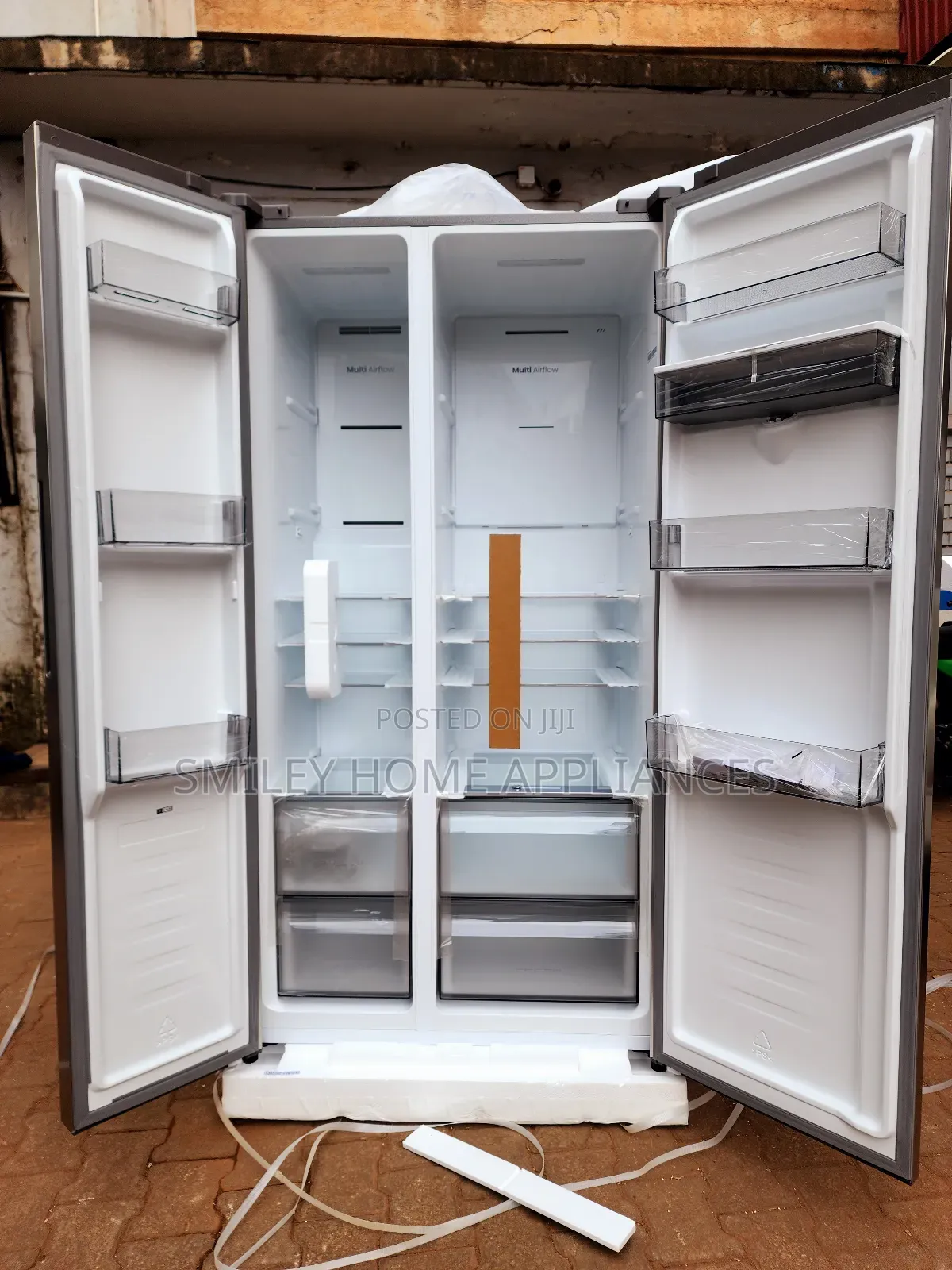 Nnewly Discounted 750ltrs Hisense Frost Free Refrigerator
