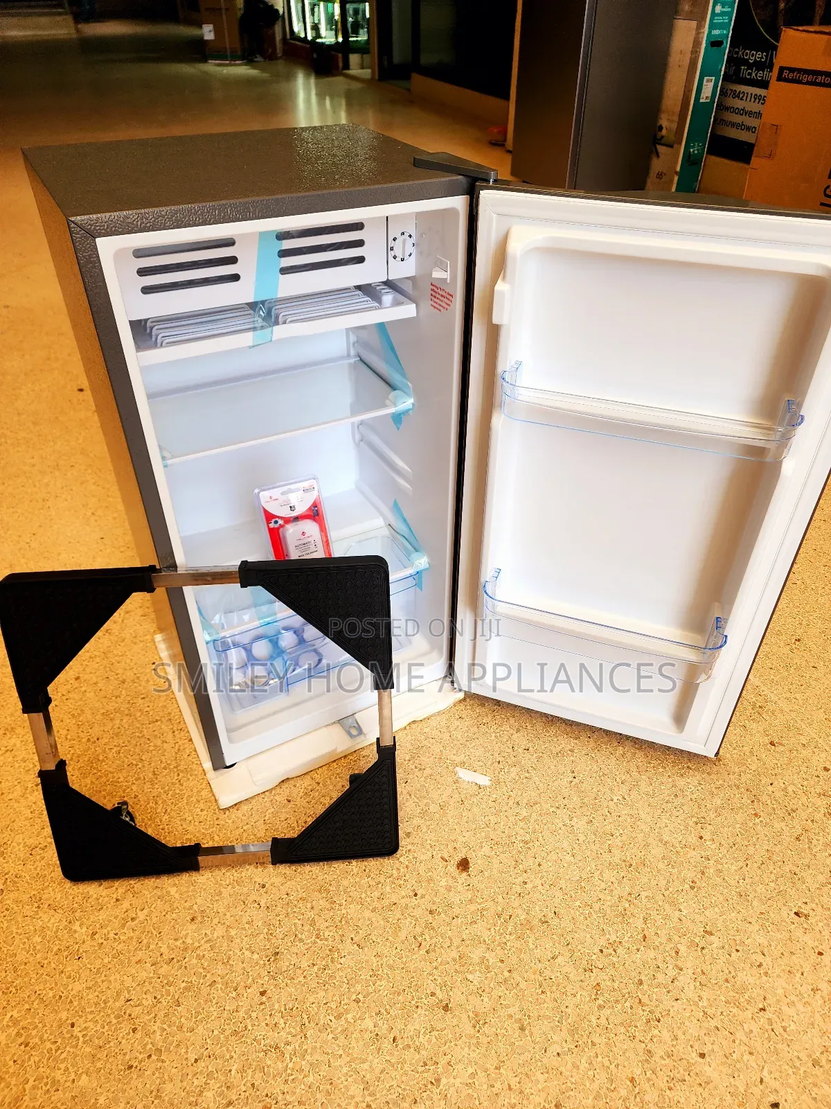 120ltrs Pixel Defrost Fridge With Free Power Guard and Stand