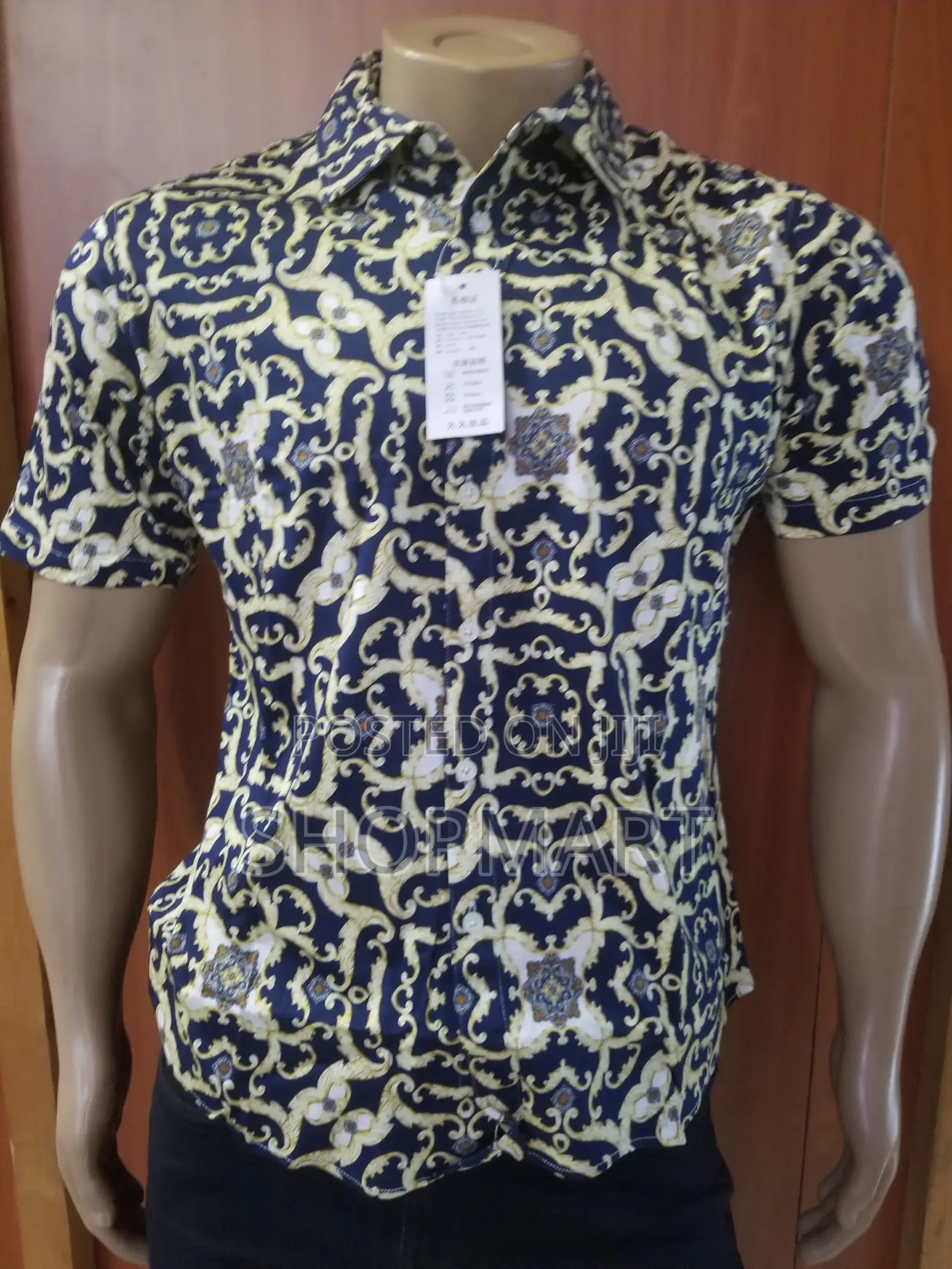 Floral Textured Formal Short Sleeve Shirt